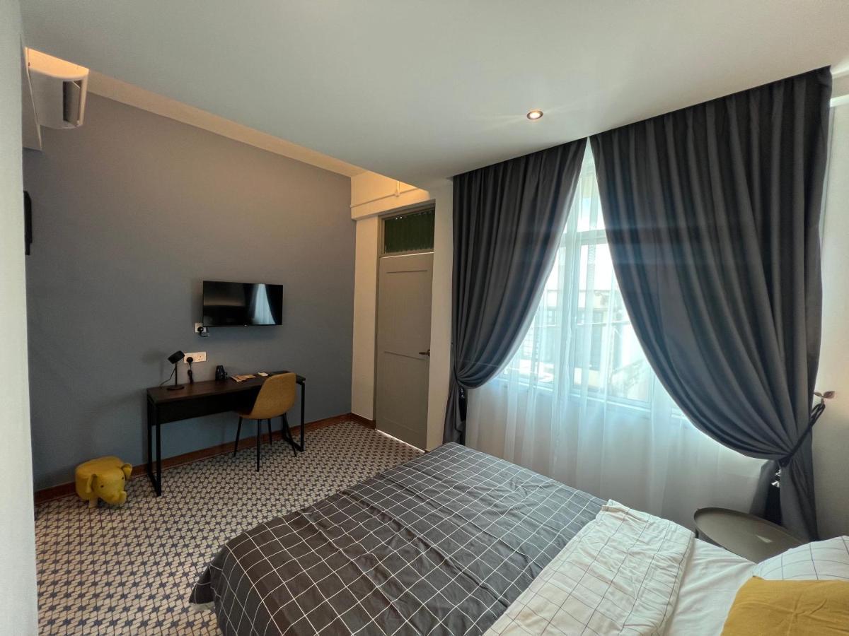 איפוה Ninety Guest House מראה חיצוני תמונה