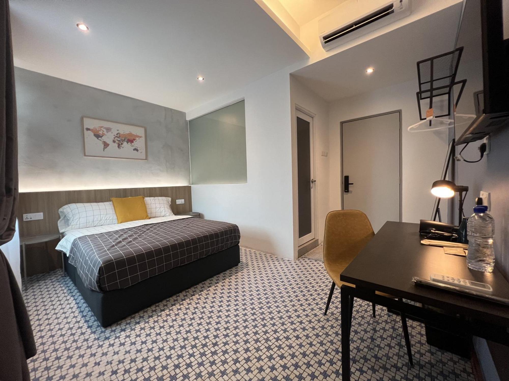 איפוה Ninety Guest House מראה חיצוני תמונה